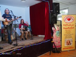 Künstler helfen Kinder - Mit Musik zur Menschlichkeit